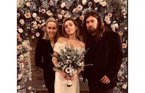Where Miley Cyrus said ‘I do’: her flowery at-home nuptials