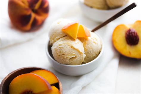 Fresh Peach Ice Cream Recipe