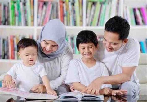Pendidikan anak usia dini 1. Hadits Tentang Mendidik Anak (Orang Tua Wajib Tahu)