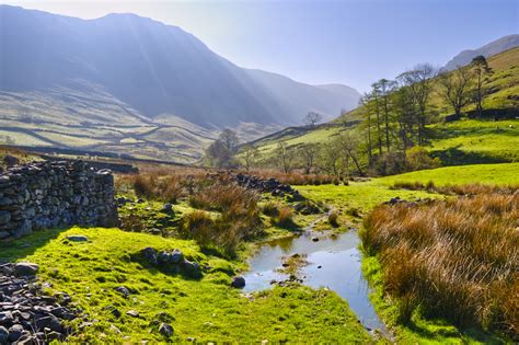 Experience The Dramatic Scenery Of The Lake District