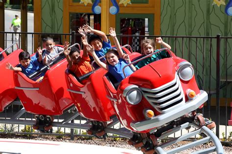 Six Flags Magic Mountain Opiniones Info Precios Ofertas Pacommunity