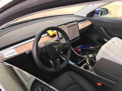 Tesla 2024 Model 3 Interior - Emlyn Iolande