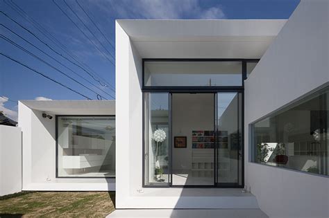 The House for Contemporary Art / F.A.D.S. | ArchDaily