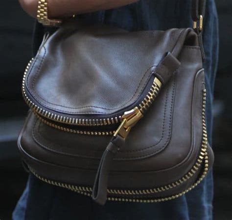 Jennifer Aniston Carries Tom Fords Jennifer Zip Handbag