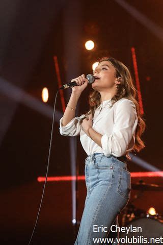 ′′ still going to be so good to be able to make music on a stage ′′ named in the male revelation at the victoires de la musique category, @100050207391879:2048:hatik answered questions from @269518169801873:274:riffx.fr. Maelle Photos Révélation Victoire de la Musique - Le ...