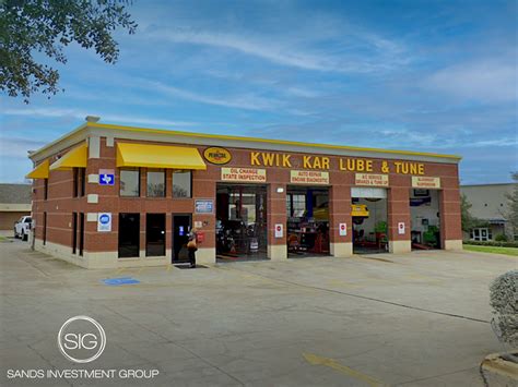 Kwik Kar Automotive Investment Rogers Arkansas
