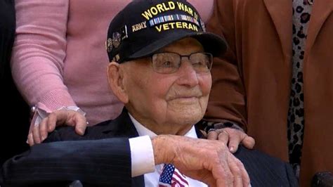 Wwii Vet Who Survived Covid 19 Honored On 105th Birthday