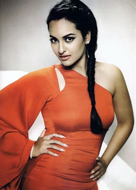 Sonakshi Replaces Katrina In Welcome 2 Sex T Shirts