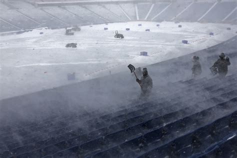 With Snow Falling Bills Call On Fans To Help Dig Out Stadium For