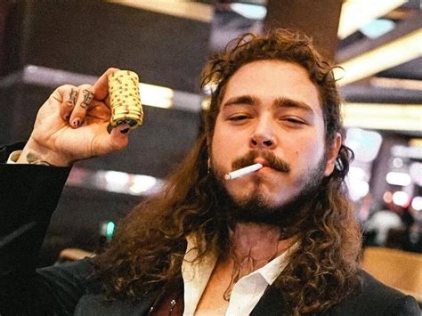 On rockstar, post malone compares his habits to the live fast, die young rock and roll lifestyle. Hip Hop Single Sales: Post Malone Debuts At #1 With ...