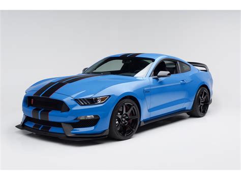 At edmunds we drive every car we review, performing road tests and competitor comparisons to help you find your perfect car. 2017 Ford Mustang GT for Sale | ClassicCars.com | CC-1065825