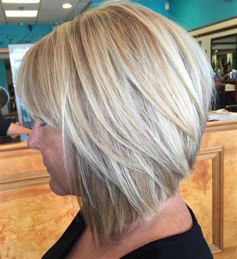 Check out marvelous hairstyles for women over 50 with bangs. 90 Classy and Simple Short Hairstyles for Women over 50 ...