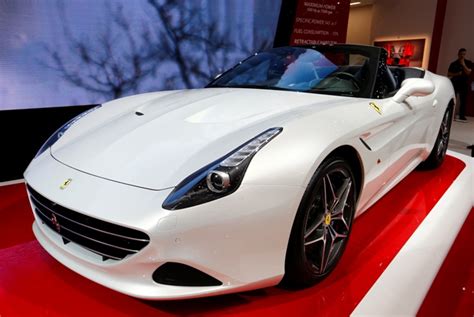 Check out california t variants images mileage interior colours at autoportal.com. Rs 3.45-cr Ferrari California T returns to India - Rediff.com Business