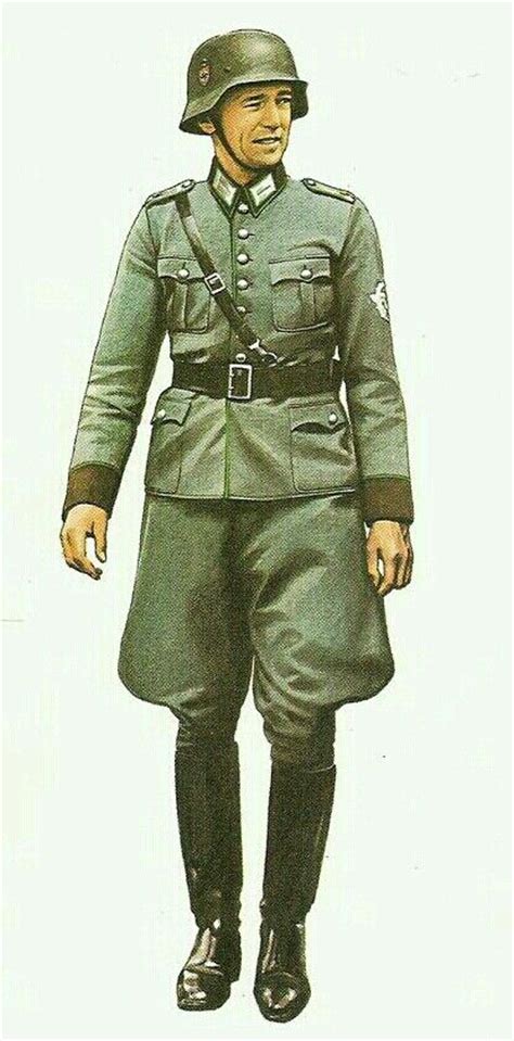 Ordnungs Polizei Officer 1939 Pin By Paolo Marzioli Uniformes Militares Uniformes Alemanes