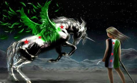 مركز القناة الفضائية السورية في دمشق / سوريا. صور علم سوريا الحرة , صور علم الثورة السورية ,flag of Syria