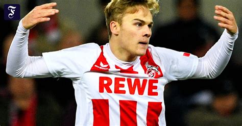 Am sonntag hat der 1. Peter Stöger bleibt Trainer beim 1. FC Köln
