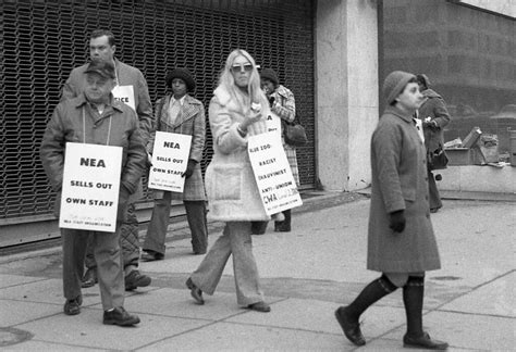 Union Staff Strike Nea Union 1974 3 Workers Picket Natio Flickr