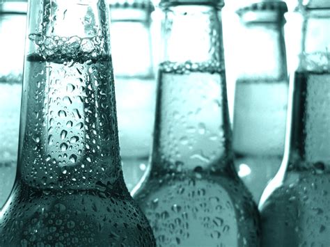 This material must not be used for commercial purposes, or in any hospital or medical facility. Why Do Some Drinks Sweat? | Wonderopolis