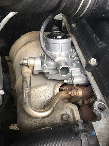 2010 toyota tundra secondary air injection switching valve location