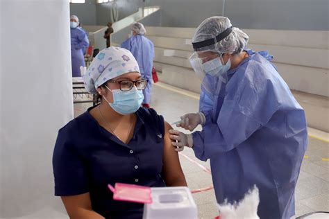 El médico civil revisará sus registros de vacunación en el momento de su examen médico para ver si tiene evidencia de vacunas anteriores. Lanzaron una página para consultar el plan de vacunación ...