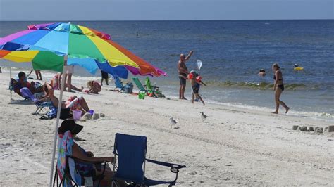 How Bad Is Red Tide During Labor Day Weekend In Manatee Fl Miami Herald