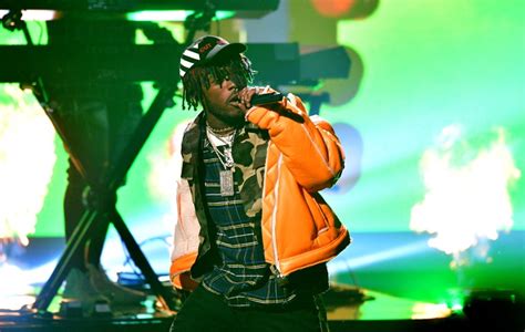 Lil Uzi Verts Luv Is Rage 2 Debuts At No 1 Spin