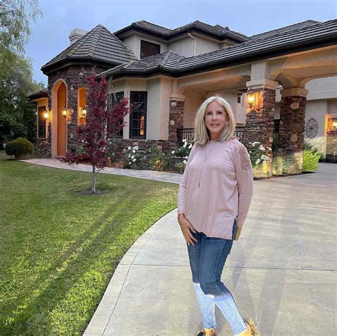 Vicki Gunvalson Moves Out Of Orange County Home