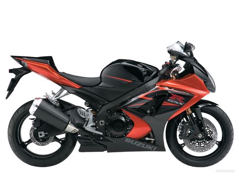 Great savings & free delivery / collection on many items. Moto Lovers: Suzuki GSXR 1000 K7 (photos and specs)