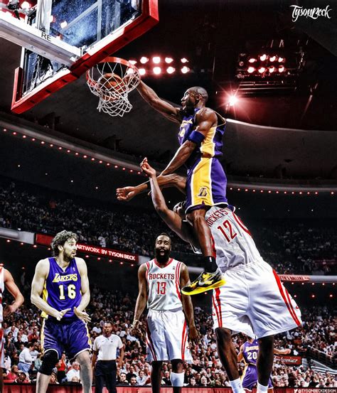 Kobe Bryant Dunk On Lebron James