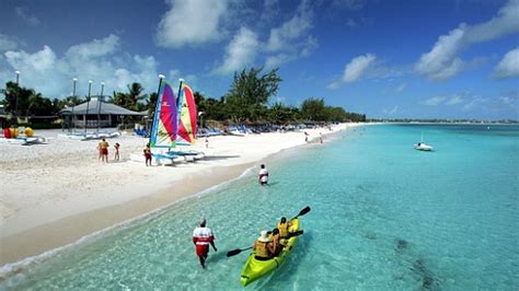 The territory of christmas island is a small territory of australia located in the indian ocean, 1645 miles (2650 km). Celebrate 2020 New Years Eve in Christmas Island