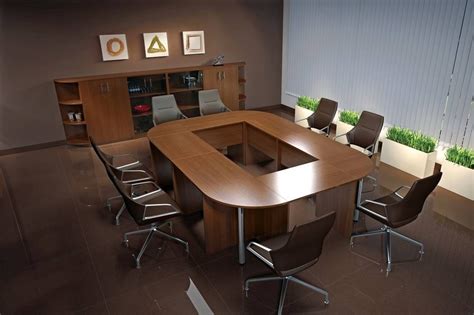 Choosing The Right Office Furniture A Comprehensive Guide
