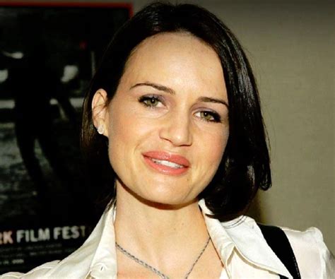 What Is Carla Gugino Famous For