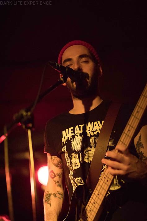 Ätna zeichnet sich durch einen einerseits sehr minimalistischen, andererseits auch bombastischen und detailverliebten sound aus. ÆTNA im AKZ Recklinghausen | Indie, Ätna, Punk