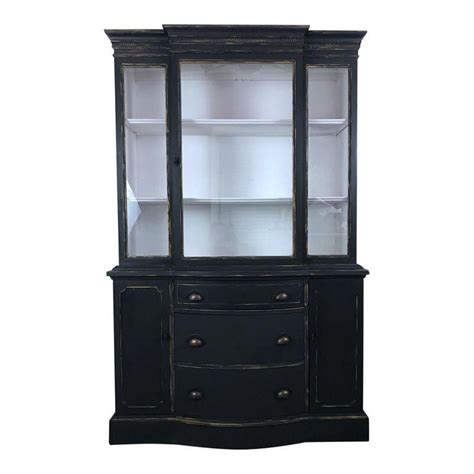 Discover china cabinets on amazon.com at a great price. Duncan Phyfe Gray and Gold China Cabinet | China cabinet, Gold china, Duncan phyfe