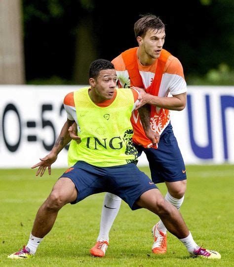 Het is nu te koop met korting! Het Nederlands elftal heeft vandaag in het ... | Nederland ...