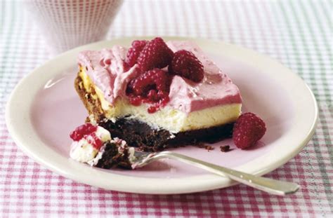 A former bakery owner, kathy kingsley is a food writer, recipe developer, editor, and author of seven cookbooks. Hummingbird Bakery raspberry cheesecake brownie recipe - goodtoknow