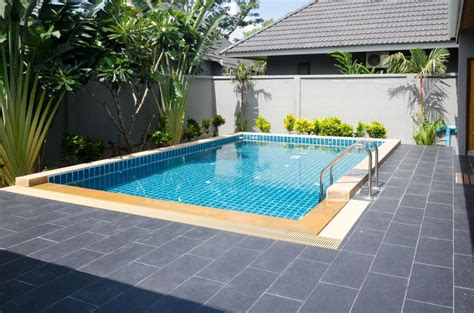 Semoga artikel desain kolam renang minimalis bermanfaat. Desain Kolam Renang Minimalis Untuk Rumah Minimalis