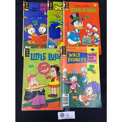 Lot Of 5 Vintage Collectible Comic Books Huey Dewey And Louie
