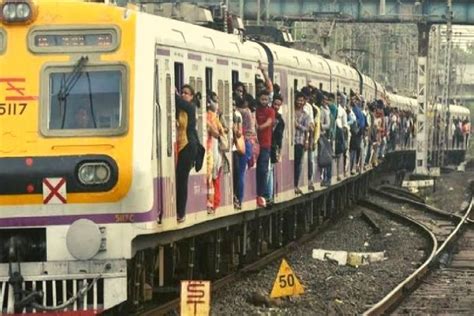 Top Facts About Mumbai Local Trains Same Day Tour Blog