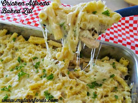 This chicken alfredo bake is penne pasta tossed with cooked chicken, and a creamy sauce! Chicken Alfredo Baked Ziti