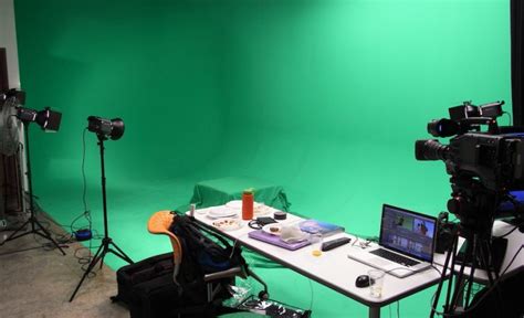 What Are The Benefits Of Using Green Screen Techwalls
