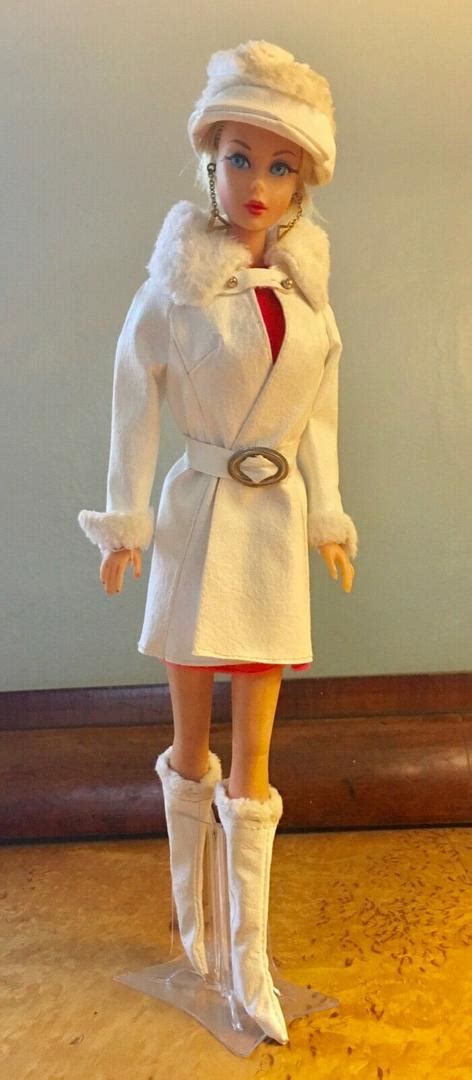 Vintage 1969 Mod Barbie Doll And 1491 Red White ‘n Warm 1988631029