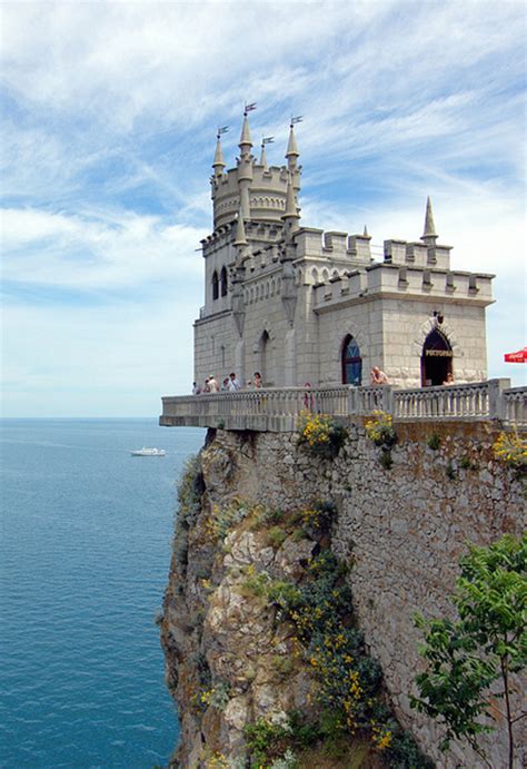 Swallows Nest Castle Yalta Crimea Ukraine Holidayspots4u