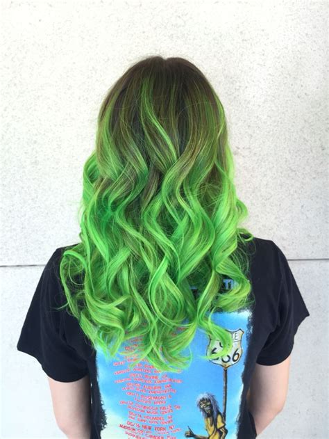 Neon Green Balayage Cabelo Verde Neon Cabelo Verde Hair Hair