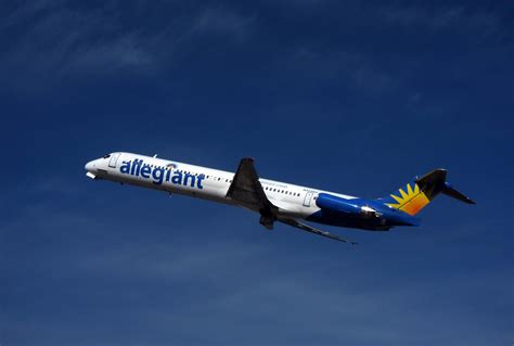 Allegiant Air With Ultra Low Fares Draws Faas Attention Over Safety