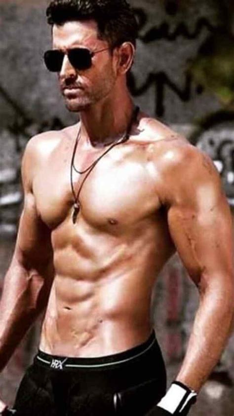Hrithik Roshan Shares Pictures Flaunting Six Pack Abs