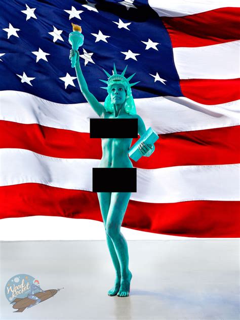 The Statue Of Liberty Gets Naked For Independence Day TRPWL