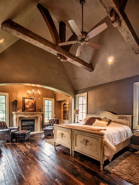 We have numerous french country bedroom decorating ideas for anyone to choose. French Country Bedroom Design Ideas, Remodels & Photos | Houzz