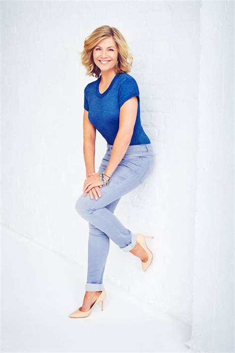 He is famous for house of anubis. Poze Glynis Barber - Actor - Poza 26 din 35 - CineMagia.ro