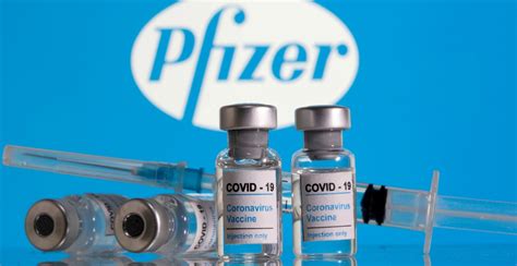Tercera Dosis De Astrazeneca O Pfizer Eficaz Contra Ómicron Oxford